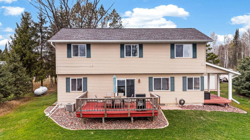 63690 Hannu Lane - Photo 1