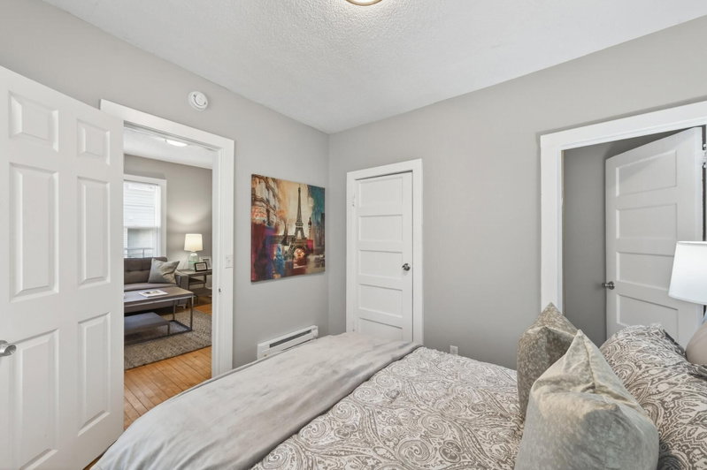 2219 29th Avenue N - Photo 11
