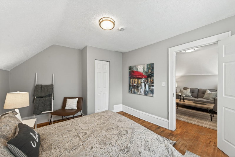 2219 29th Avenue N - Photo 17