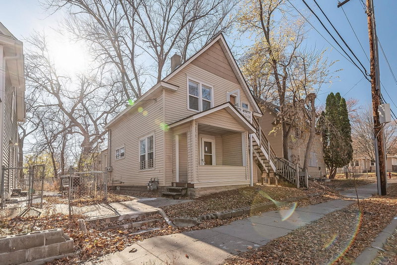 2219 29th Avenue N - Photo 25