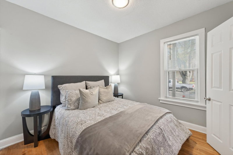2219 29th Avenue N - Photo 10