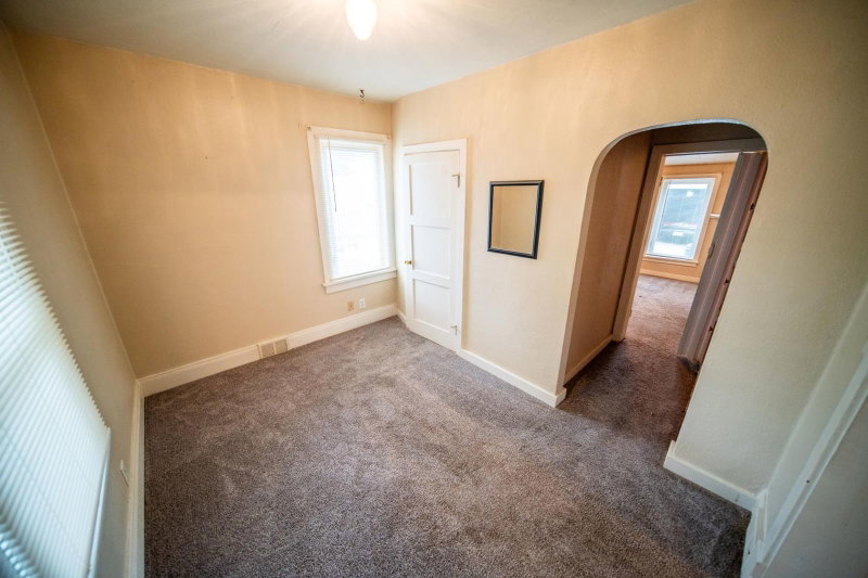 251 Linden Avenue - Photo 12