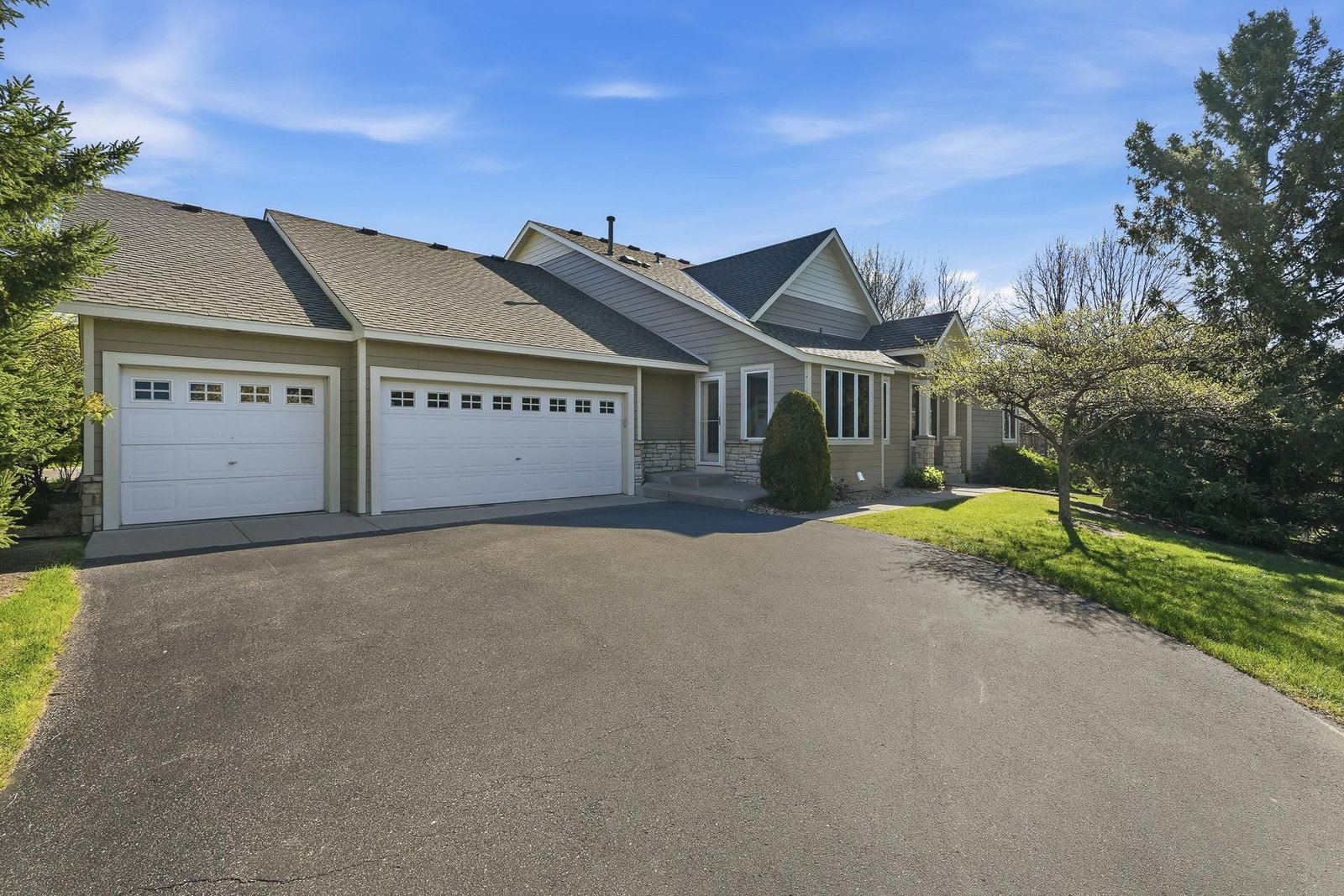 8821 Stonebrooke Court