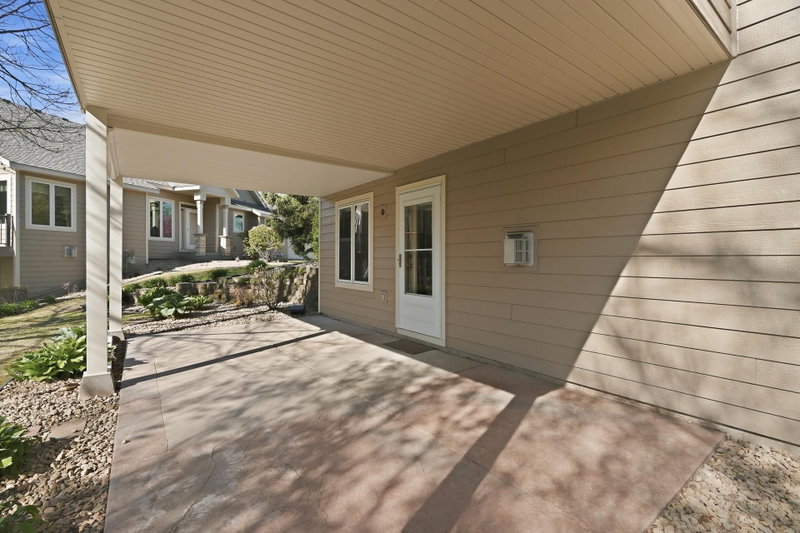 8821 Stonebrooke Court - Photo 11