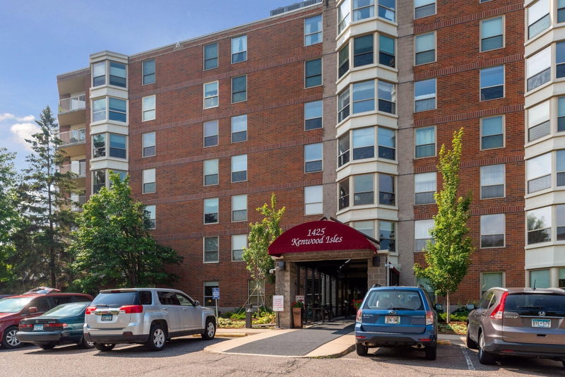 1425 W 28th Street #315