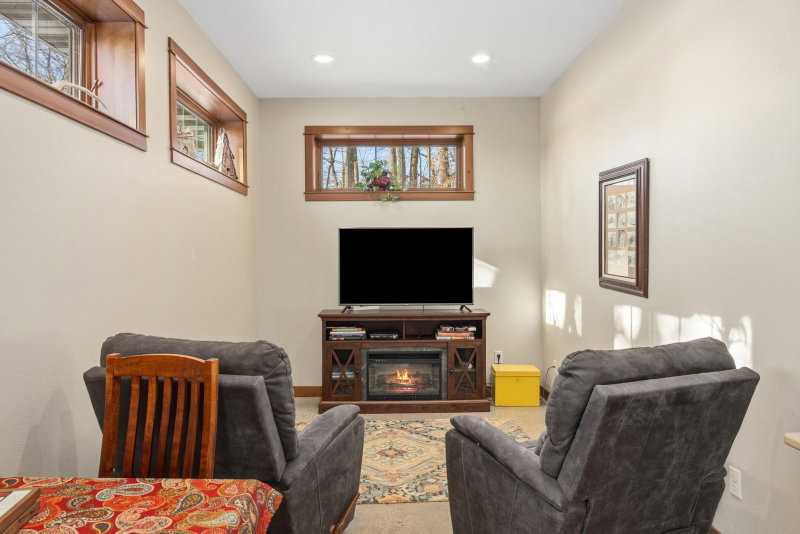 22705 Deep Woods Lane - Photo 16