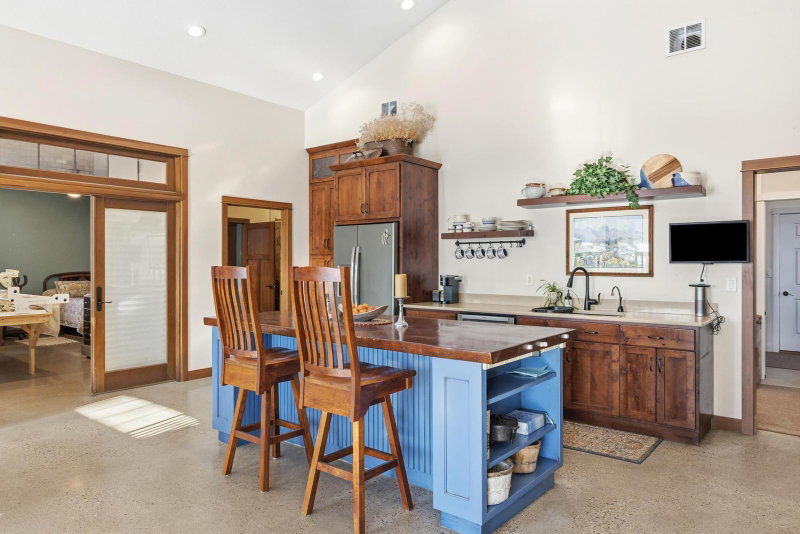 22705 Deep Woods Lane - Photo 7