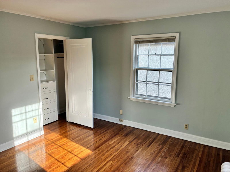 5140 Queen Avenue S - Photo 5