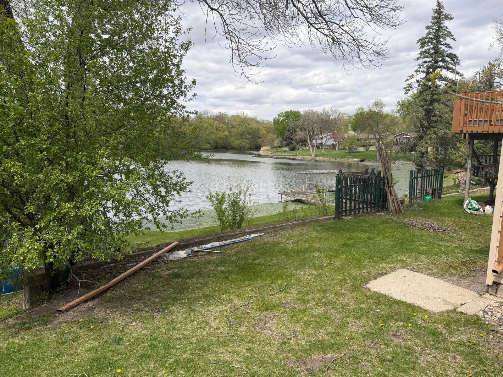 1821 Brookside Circle