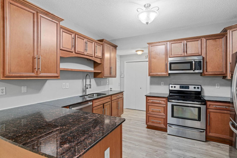 1234 Crystal Place E - Photo 12