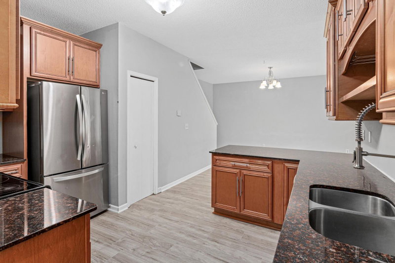 1234 Crystal Place E - Photo 17