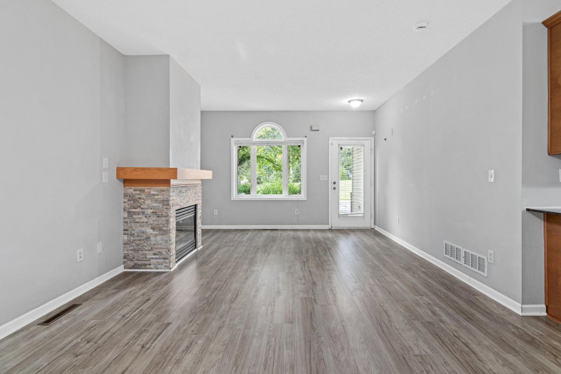 1234 Crystal Place E - Photo 9
