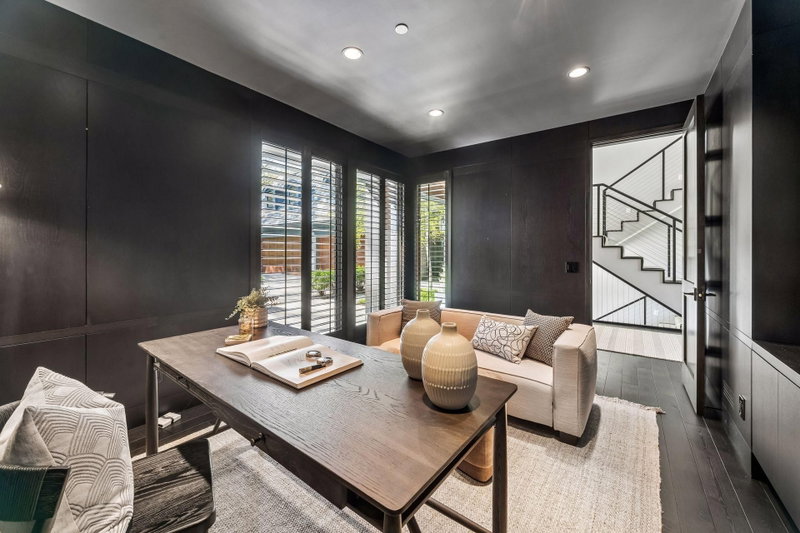 2201 Isengard Street - Photo 23