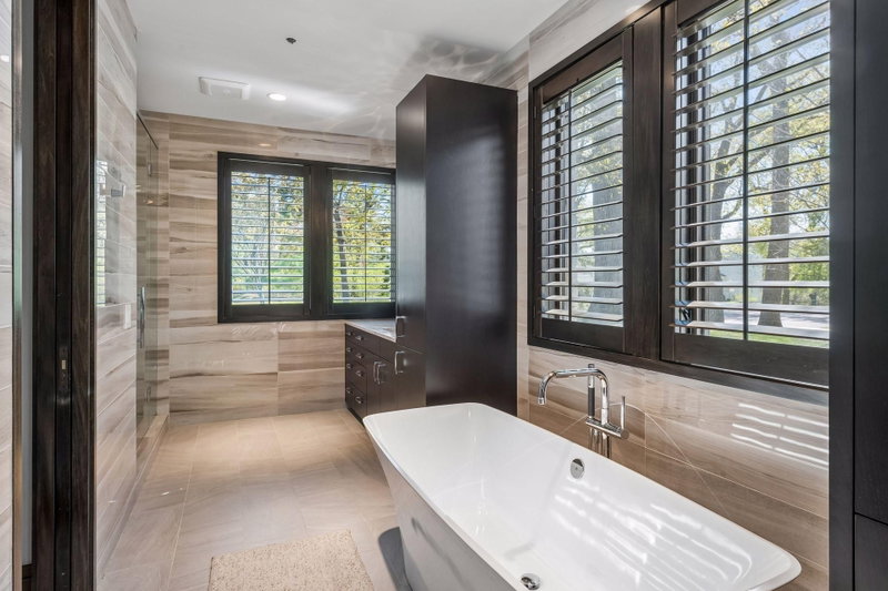 2201 Isengard Street - Photo 31