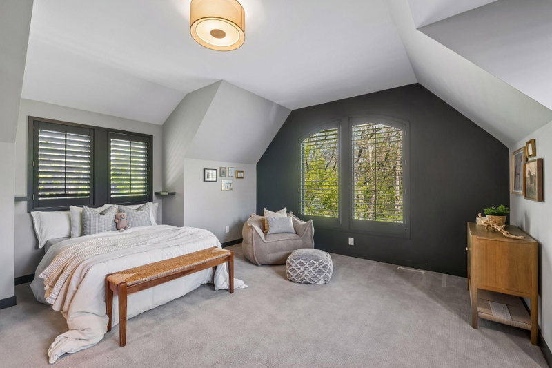 2201 Isengard Street - Photo 35