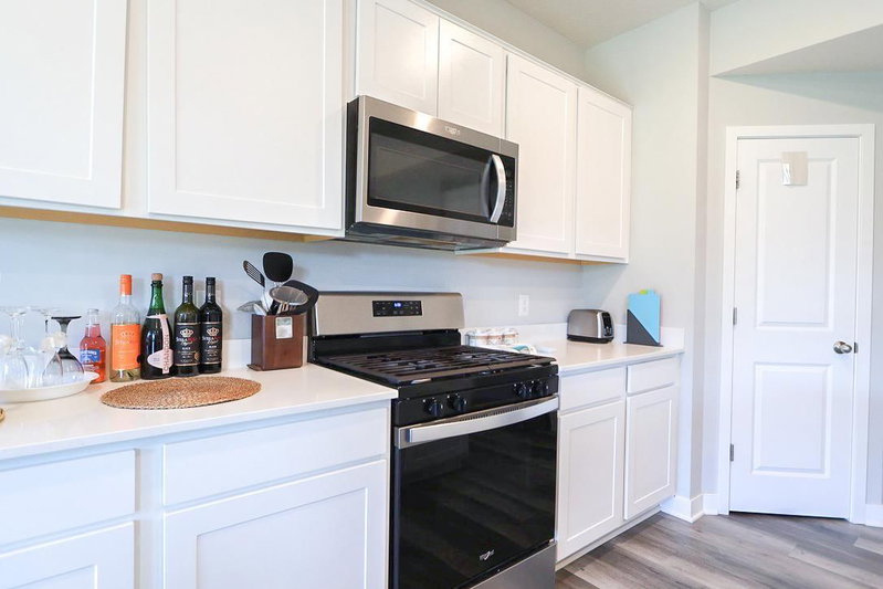 12744 Erskin Street NE - Photo 13