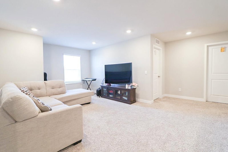 12744 Erskin Street NE - Photo 24