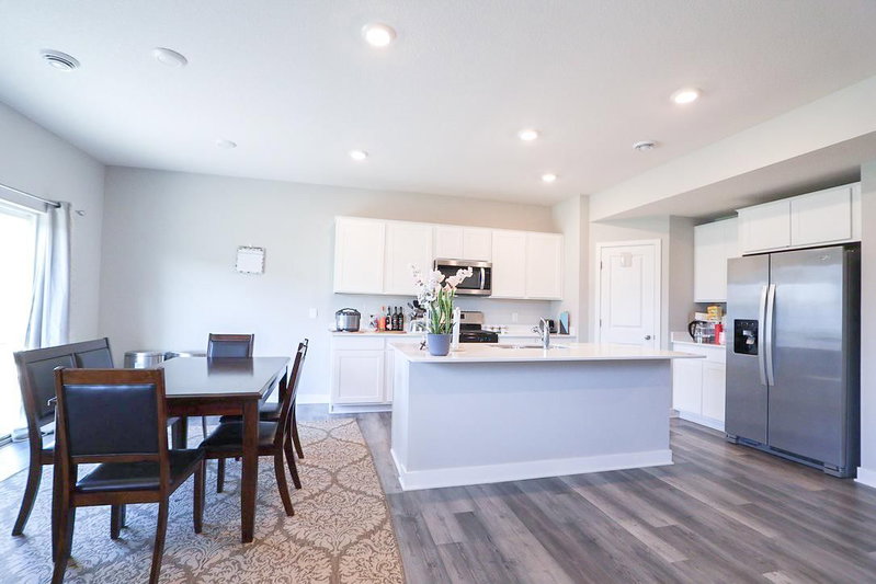 12744 Erskin Street NE - Photo 9