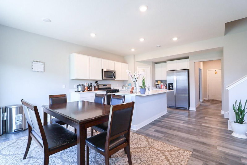 12744 Erskin Street NE - Photo 10