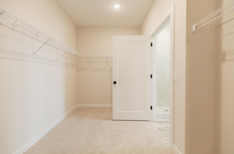 10377 Shadyview Lane N - Photo 34