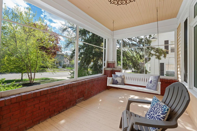 122 E University Street - Photo 4