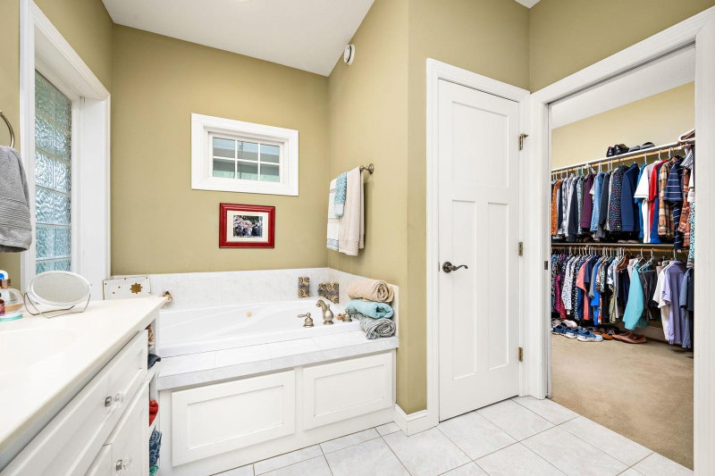 3990 Golfview Drive - Photo 22