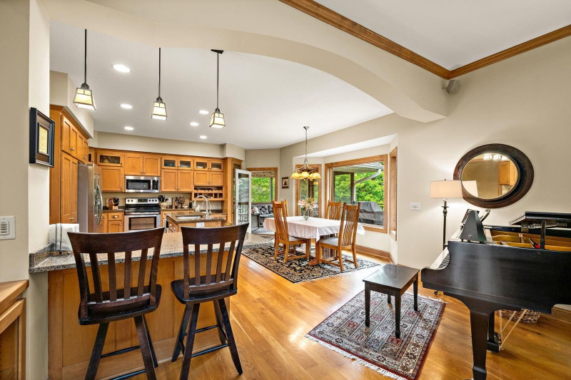 3990 Golfview Drive - Photo 9