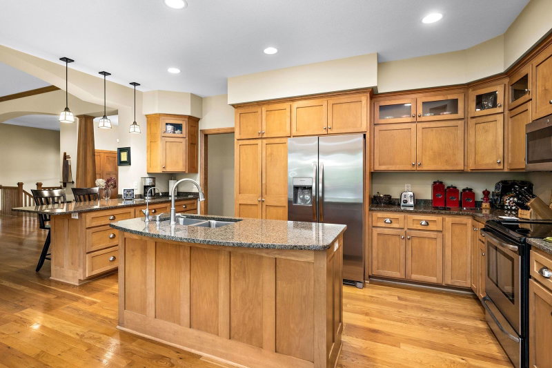 3990 Golfview Drive - Photo 10
