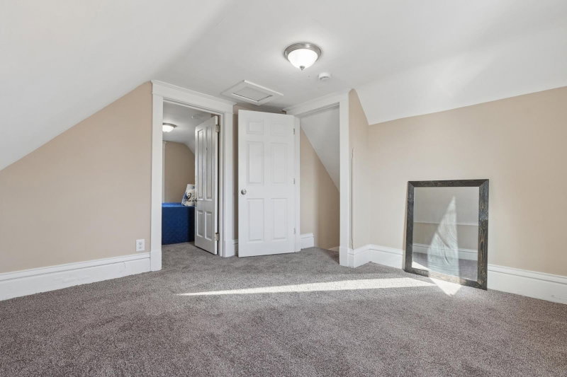1368 Payne Avenue - Photo 19