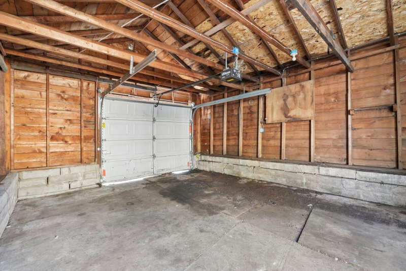 1368 Payne Avenue - Photo 23