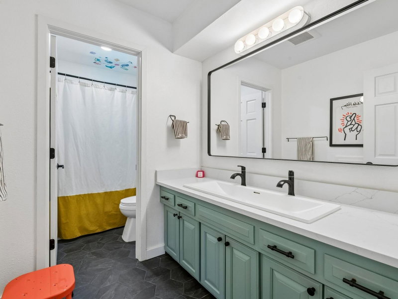 6401 Doron Lane - Photo 24
