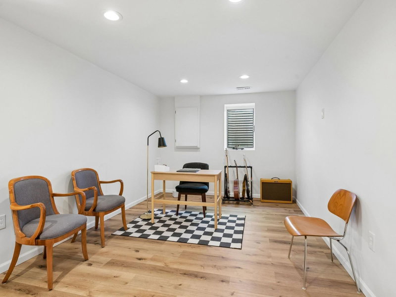 6401 Doron Lane - Photo 30