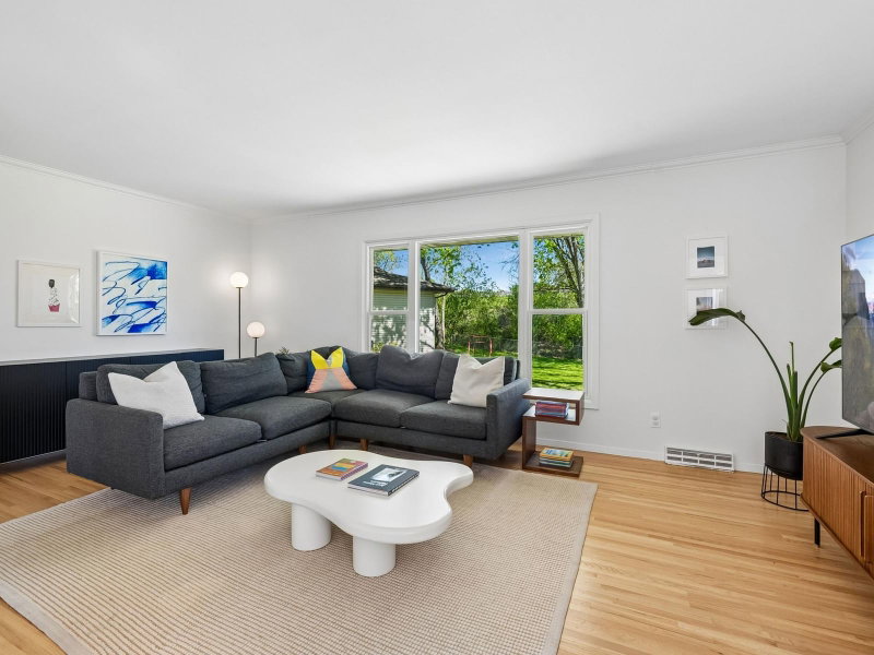 6401 Doron Lane - Photo 8