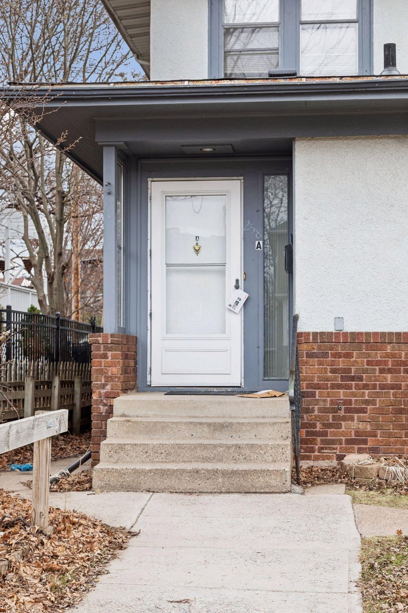 258 Macalester Street - Photo 14