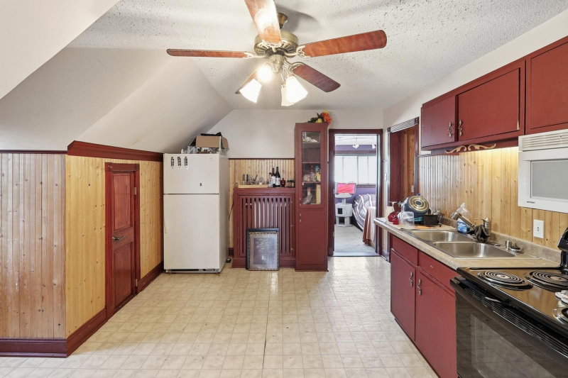 1415 44th Avenue N - Photo 11