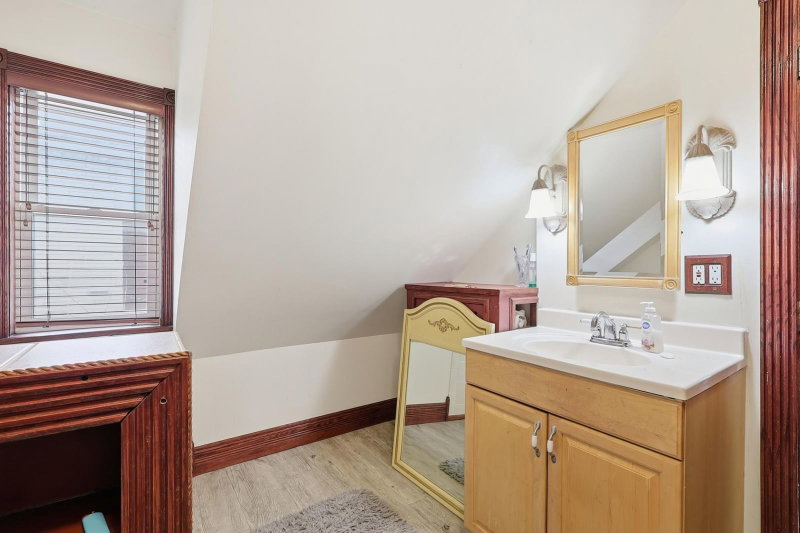 1415 44th Avenue N - Photo 15