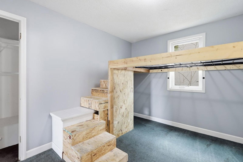 1415 44th Avenue N - Photo 6