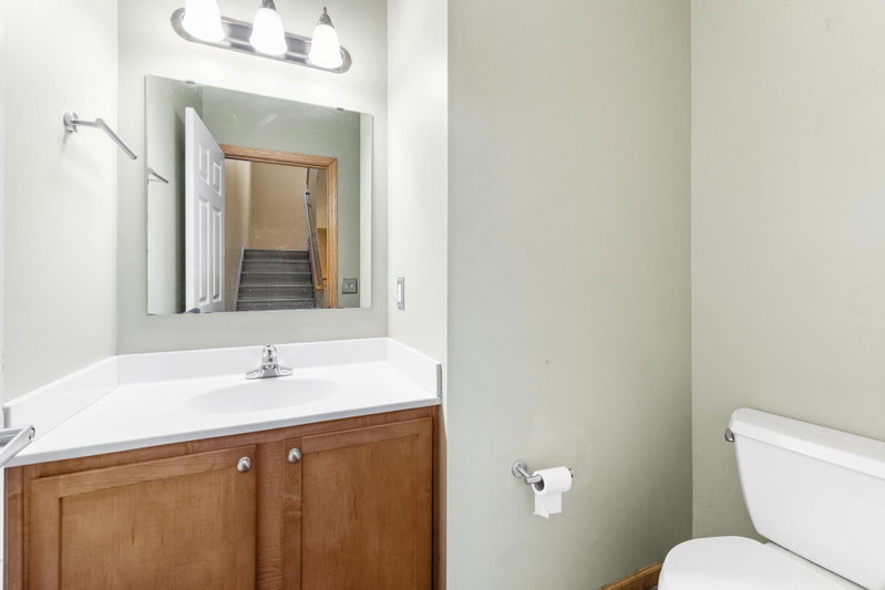 568 State Street #C - Photo 20