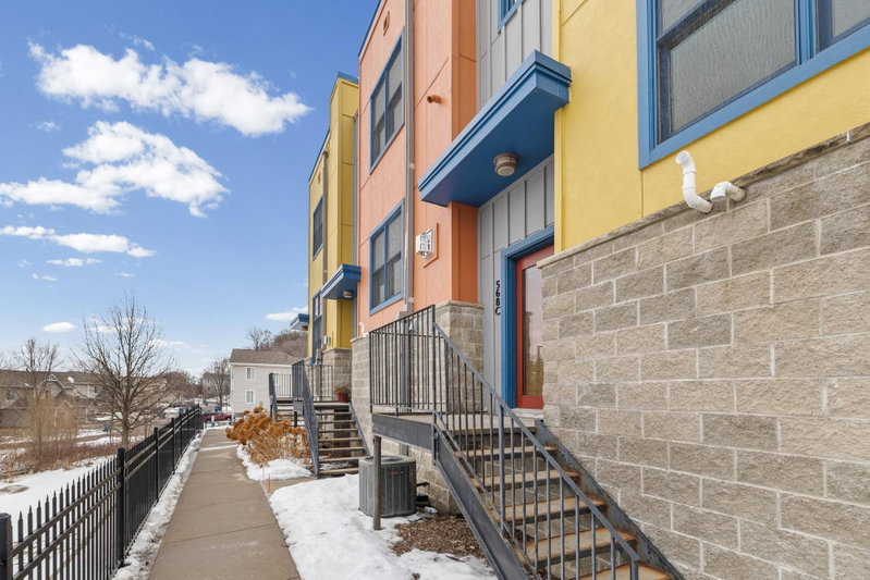 568 State Street #C - Photo 3