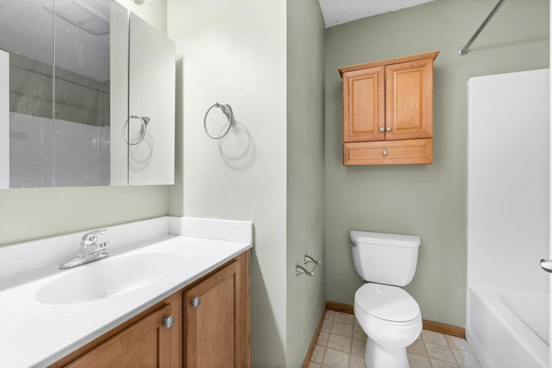 568 State Street #C - Photo 25