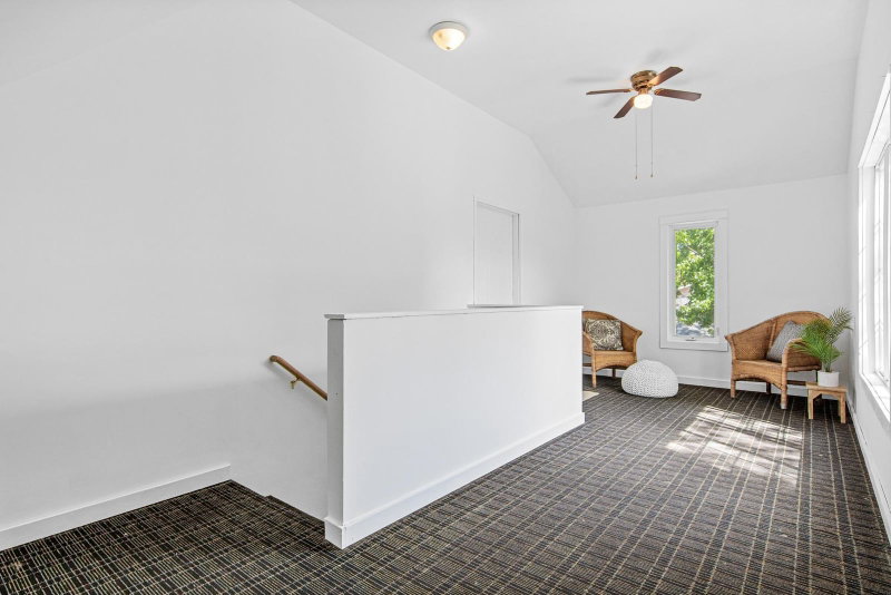 3236 James Avenue N - Photo 17