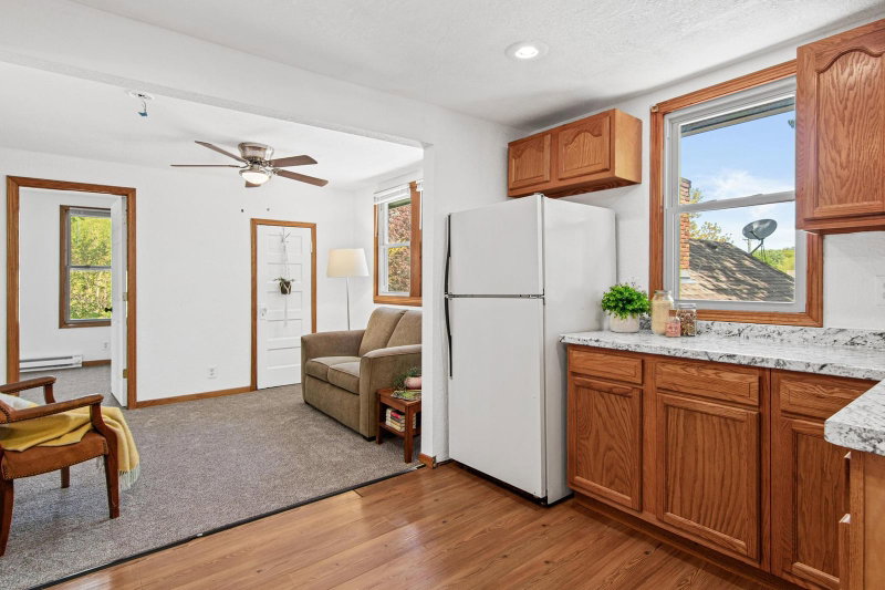 3236 James Avenue N - Photo 21