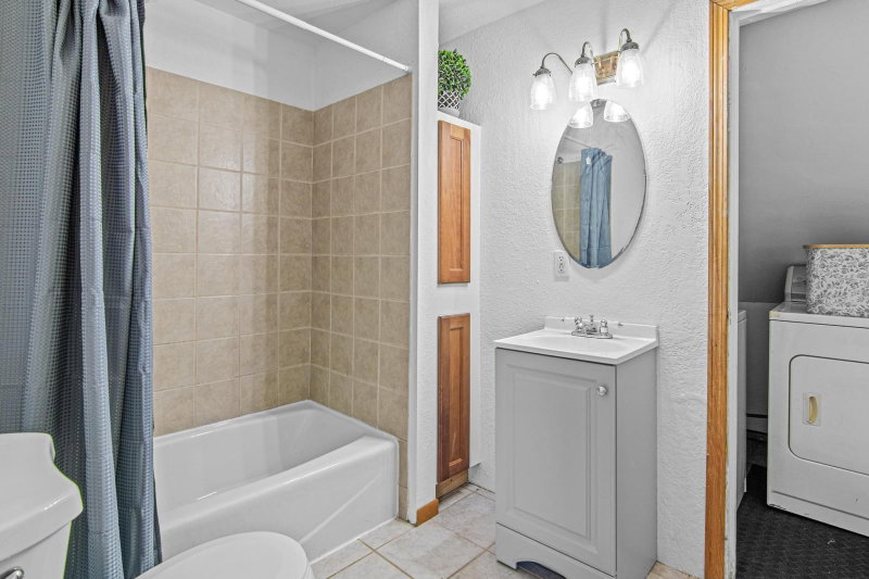 3236 James Avenue N - Photo 28