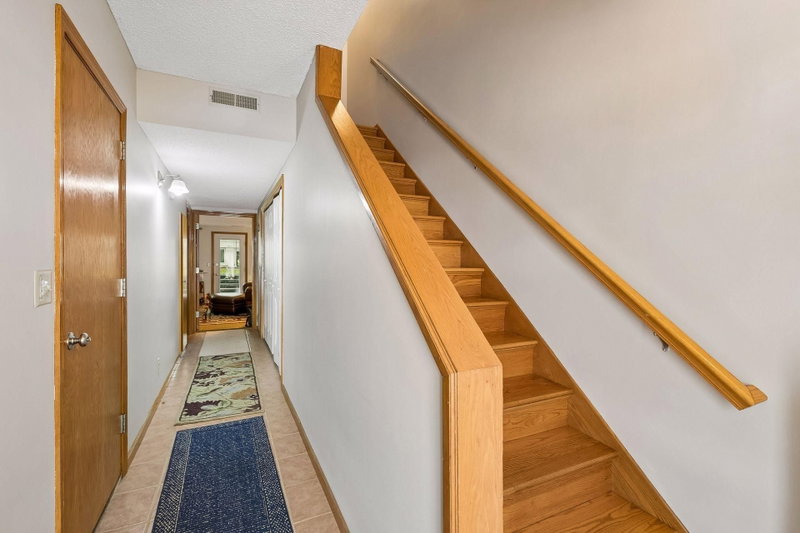 930 Dartmouth Place SE - Photo 6