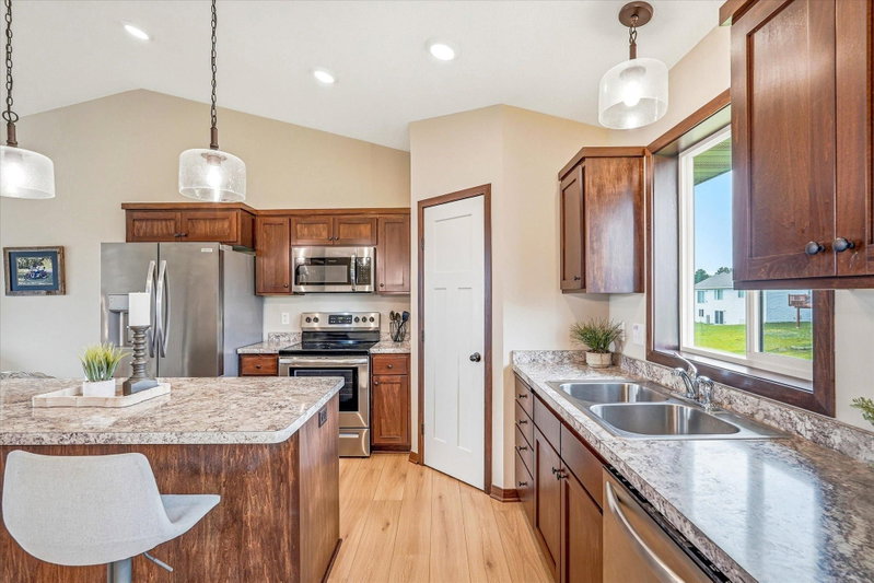 422 Bluebird Drive NW - Photo 13