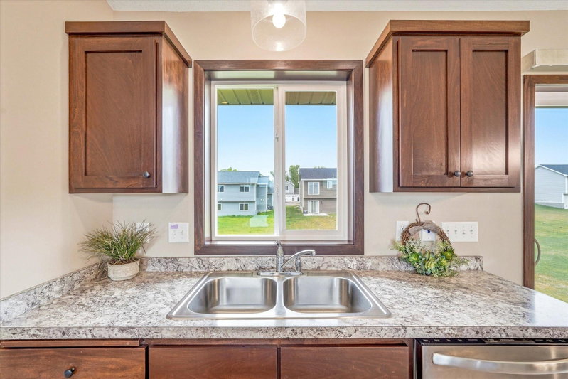 422 Bluebird Drive NW - Photo 16
