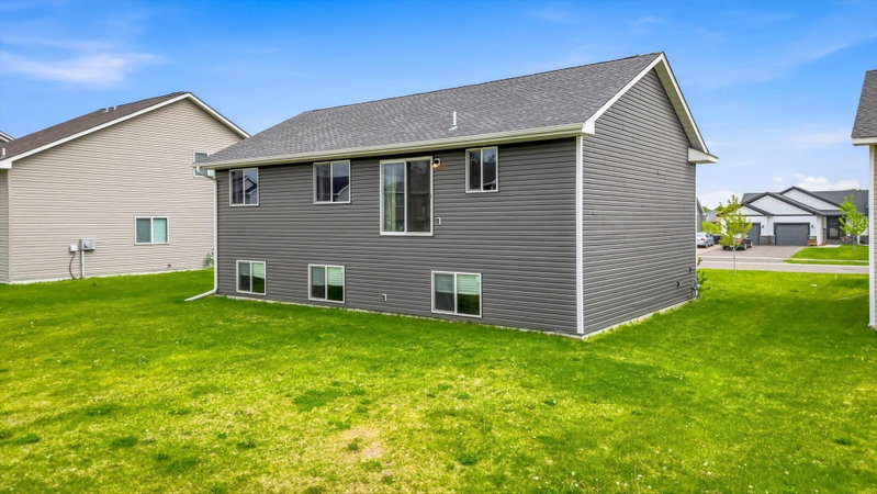 422 Bluebird Drive NW - Photo 37