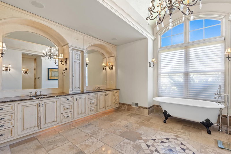 6823 Alpine Trail - Photo 35