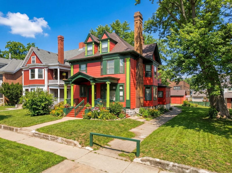 475 Dayton Avenue