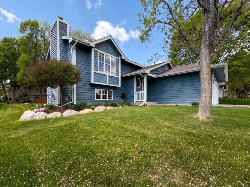 14734 Yosemite Avenue S - Photo 7